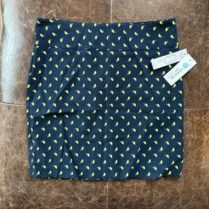 Margaret m Katie Lemon print petite large stretch pencil skirt. stitch fix LP